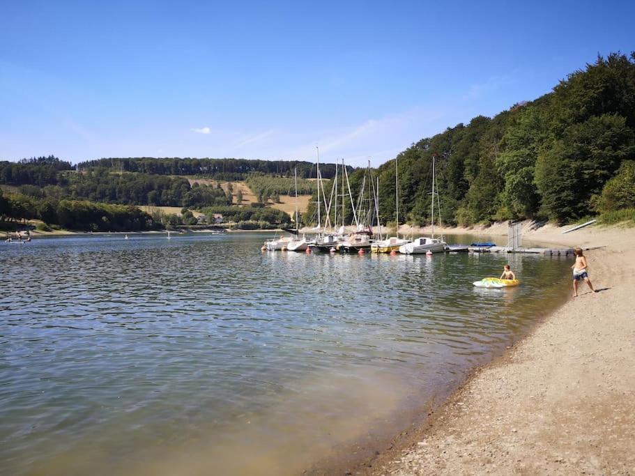 Haus Julia Direkt Am Hennesee Mitten Im Sauerland Meschede Extérieur photo